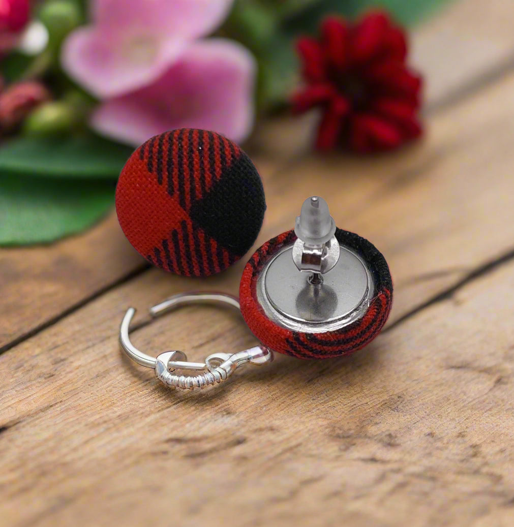 Red & Black Checkered Fabric Button Stud Earrings (16mm)