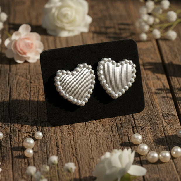 Pearly Heart Earrings (14mm)