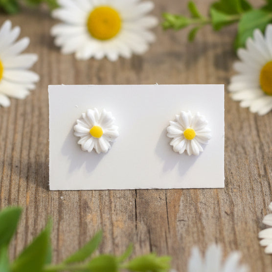 9mm Daisy Earrings