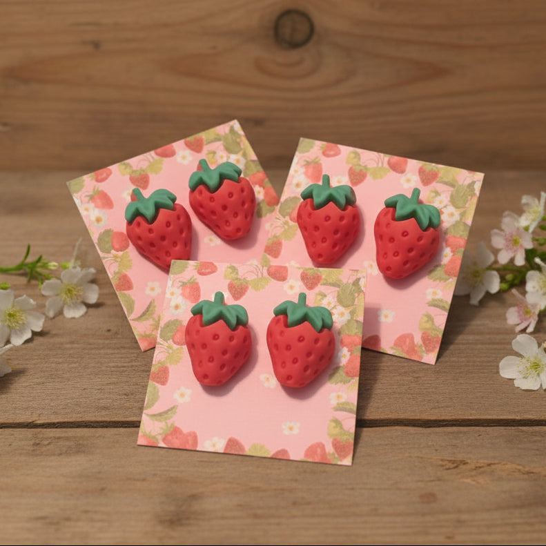 Strawberry Earrings (17mmx23mm)