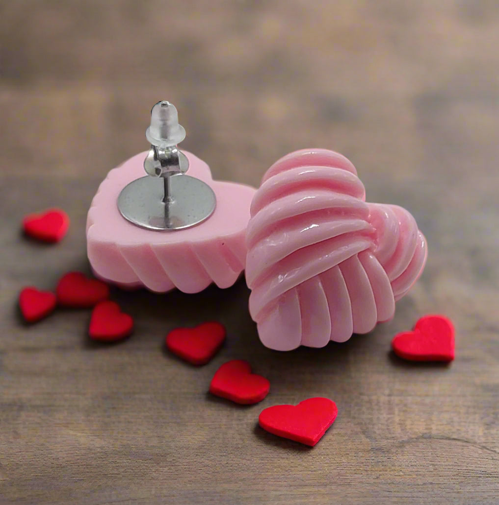 Knotted Hearts Earring Set