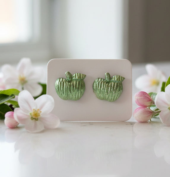Pearlized Apple Earrings (13mm)