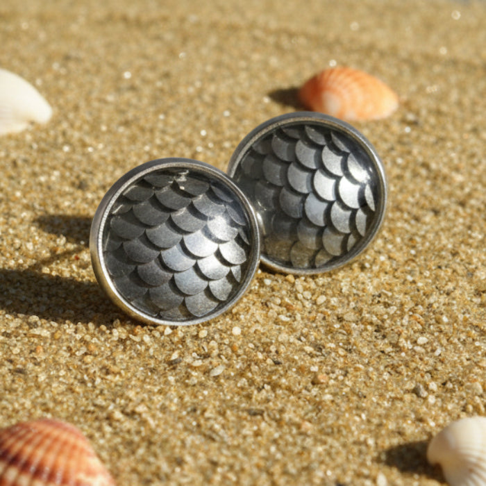 14mm Gray Mermaid Pattern Earrings