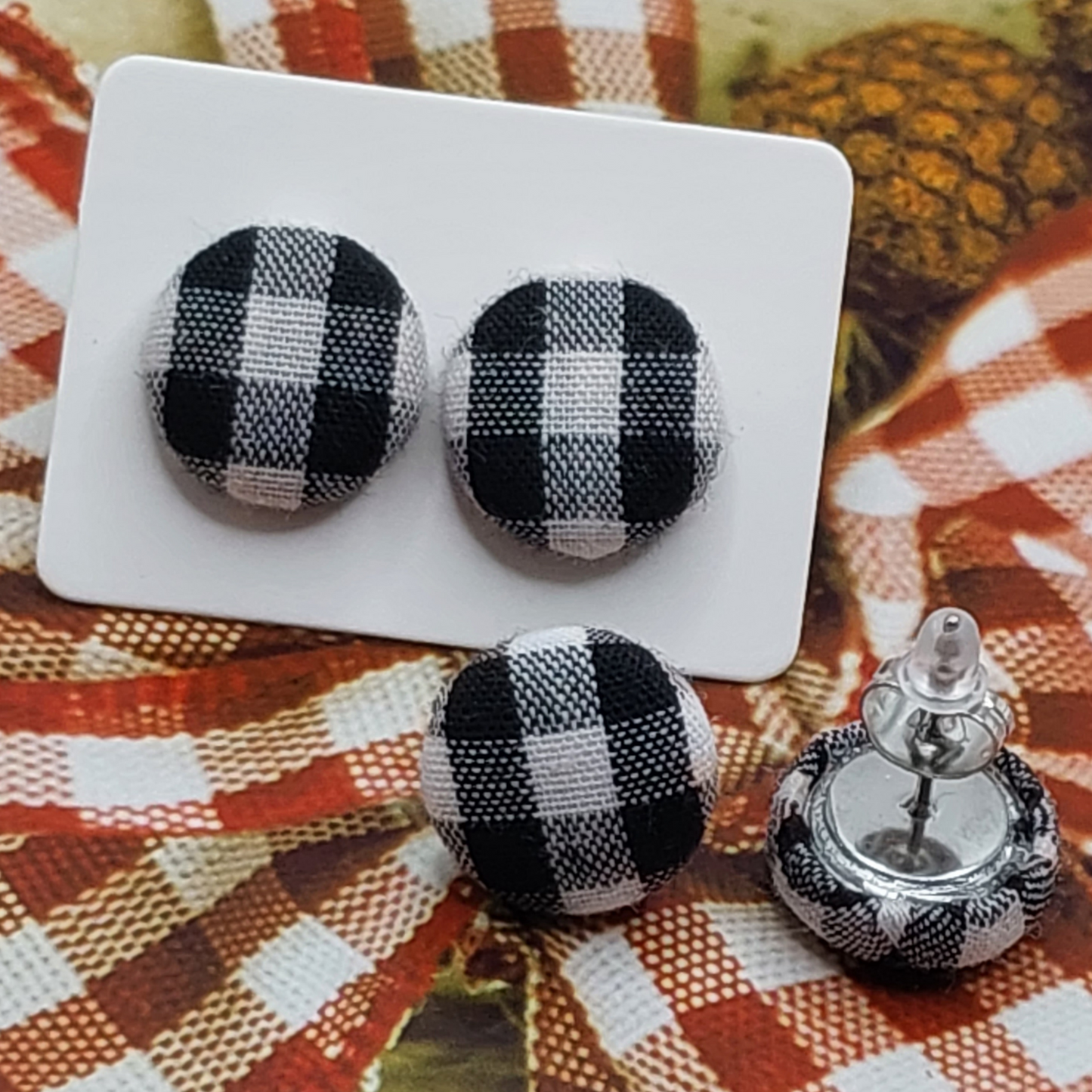 Black & White Plaid Fabric Button Stud Earrings (13mm)