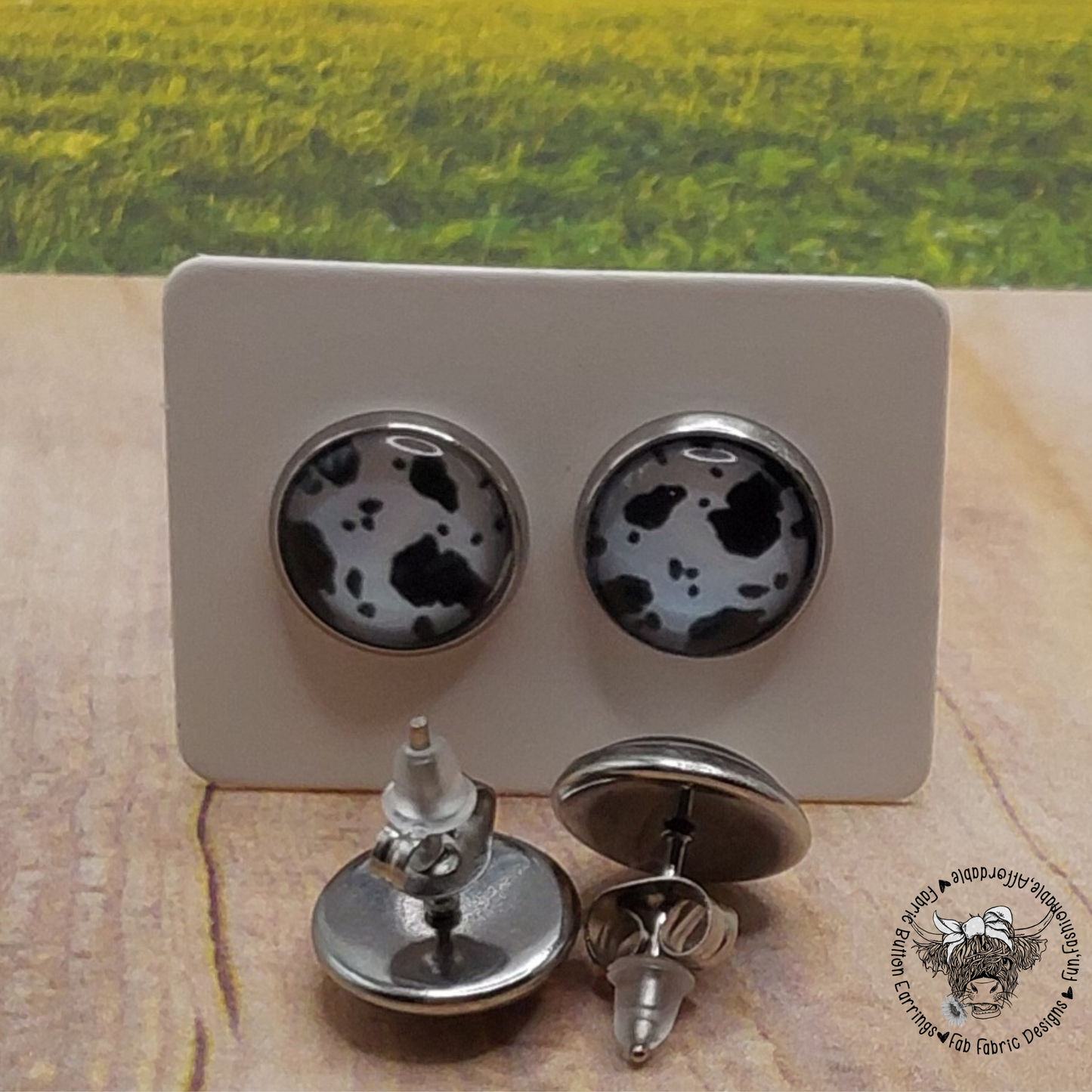 Cow Print Pattern Earrings (12mm)