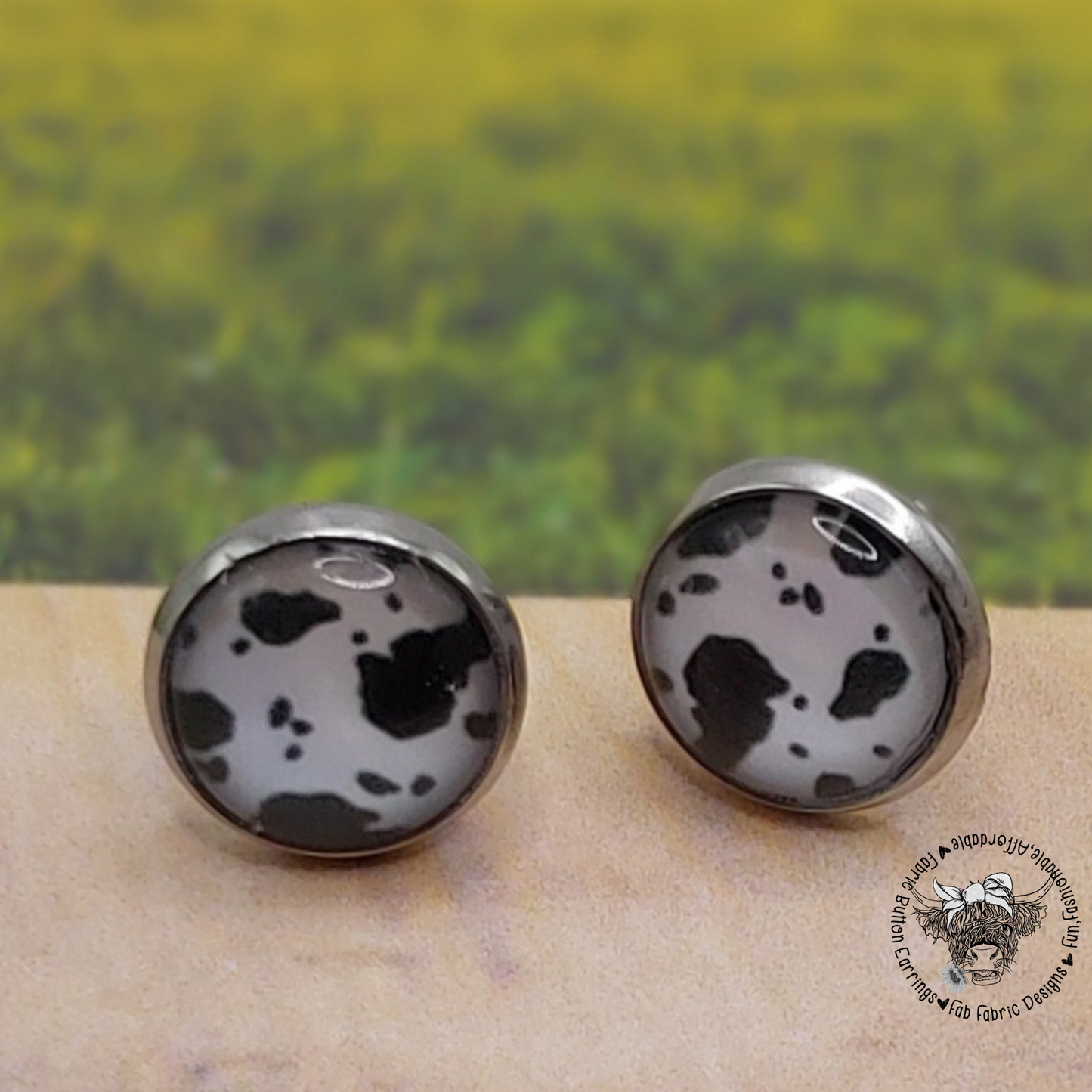 Cow Print Pattern Earrings (12mm)