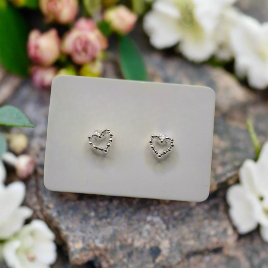 Dainty Heart Earrings (5mm)