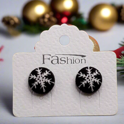 Farmhouse Christmas Snowflakes Fabric Button Stud Earrings (13mm)