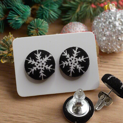Farmhouse Christmas Snowflakes Fabric Button Stud Earrings (13mm)
