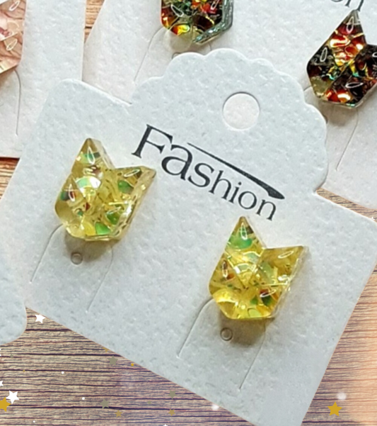 Yellow Glitter Arrow Earrings (13mm)