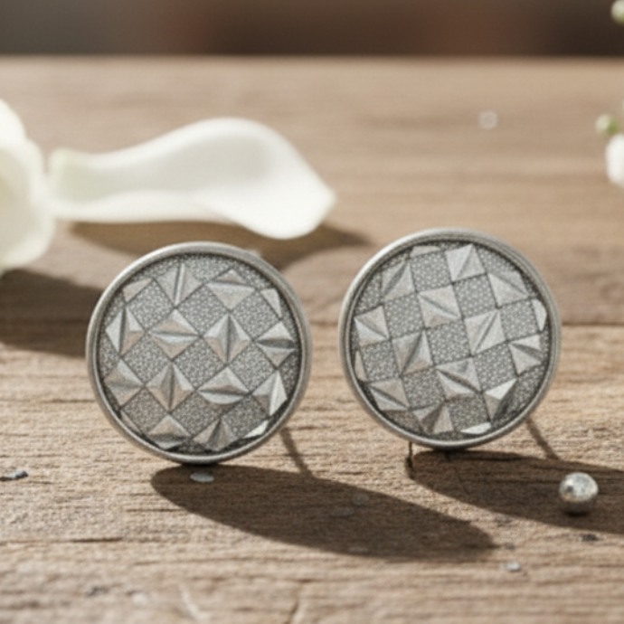 14mm Silver Diamond Pattern Earrings