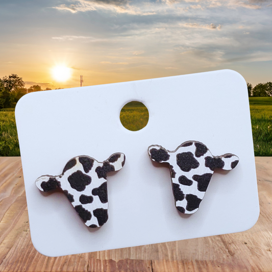 Wood Cow Stud Earrings (17mm)